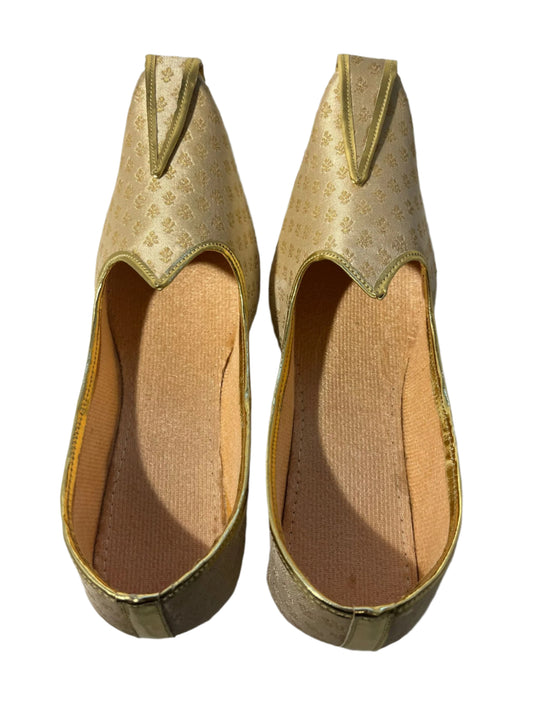 Traditional Embroidery Juti/Mojari for Men's Ethnic Wear for Cultural & Festivals # 6