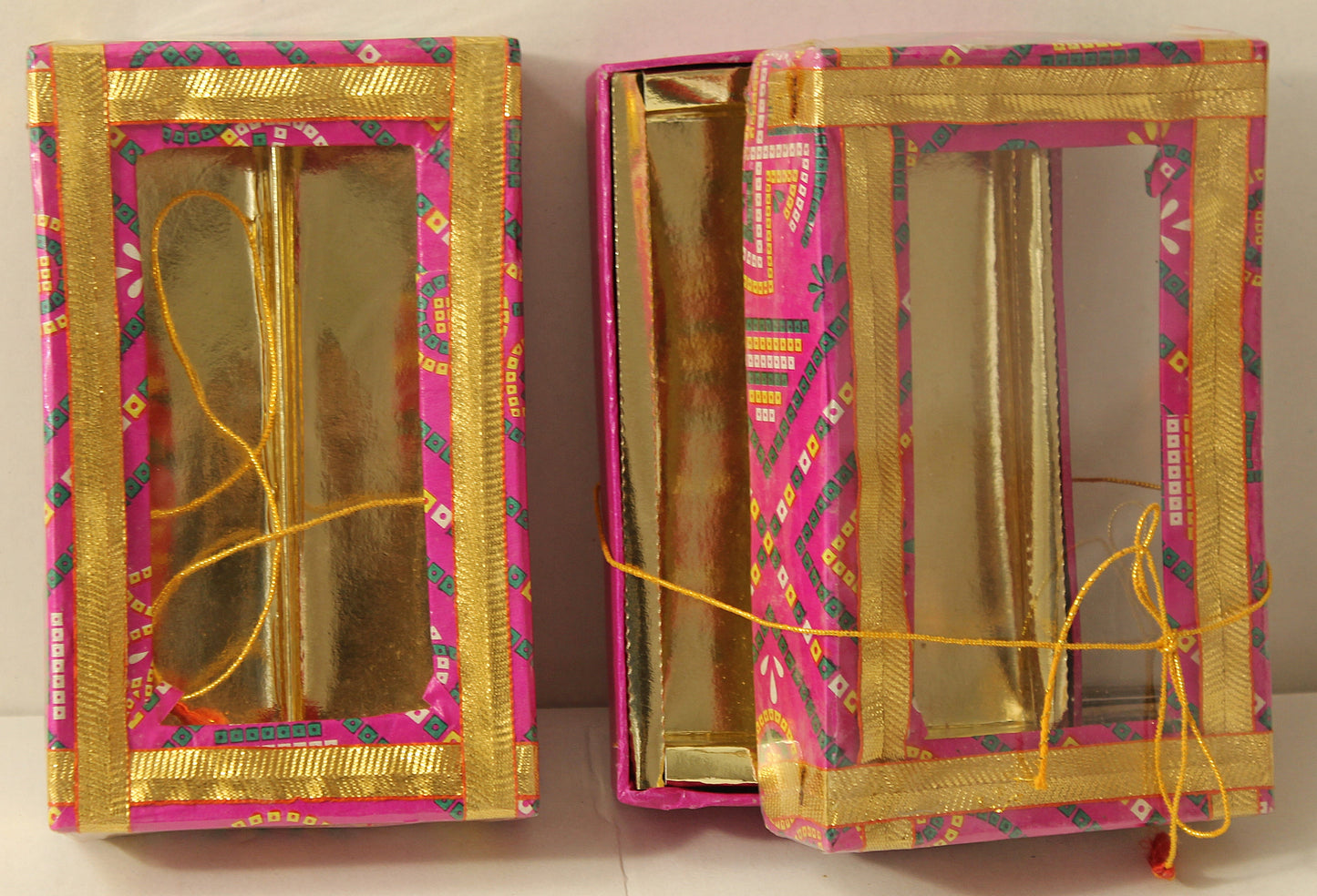 Pink Bandhani Sweet Box