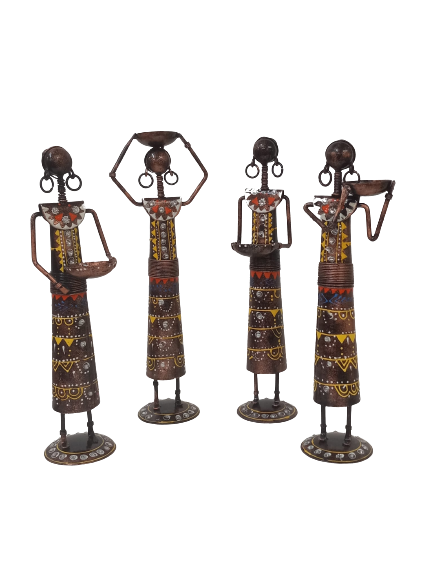 Ladies carrying Baskets - Rot-Iron showpieces