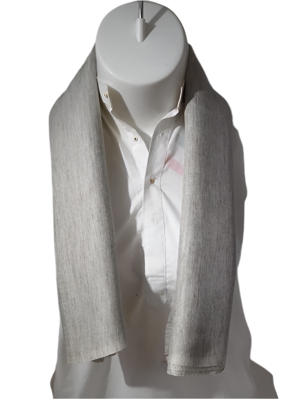 Men's Light Gray Woolen Scarf: Warm and Stylish Accessory for Winter