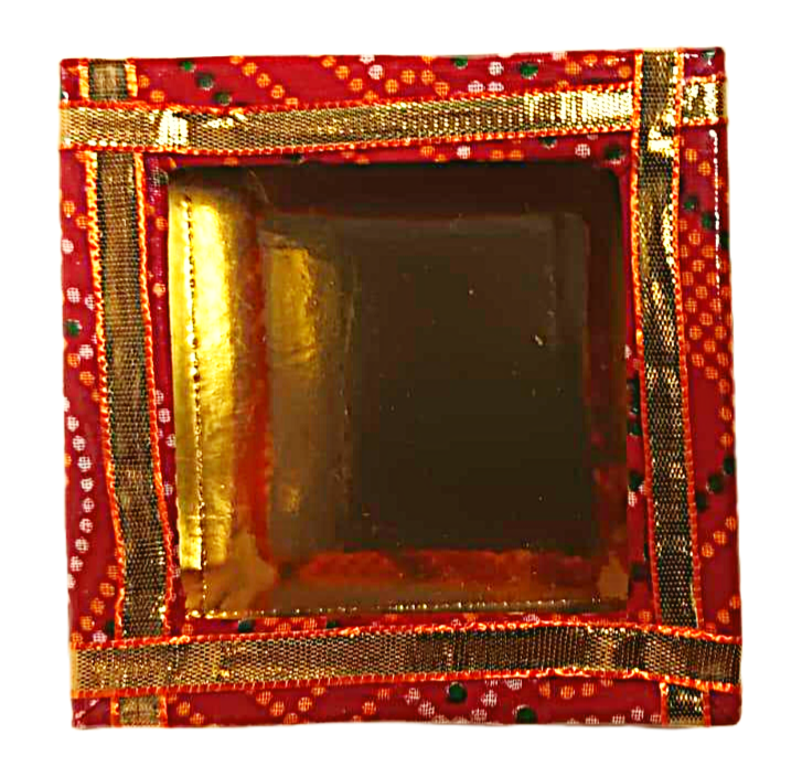 Red Bandhini Sweet Box 125 Gms (Square)