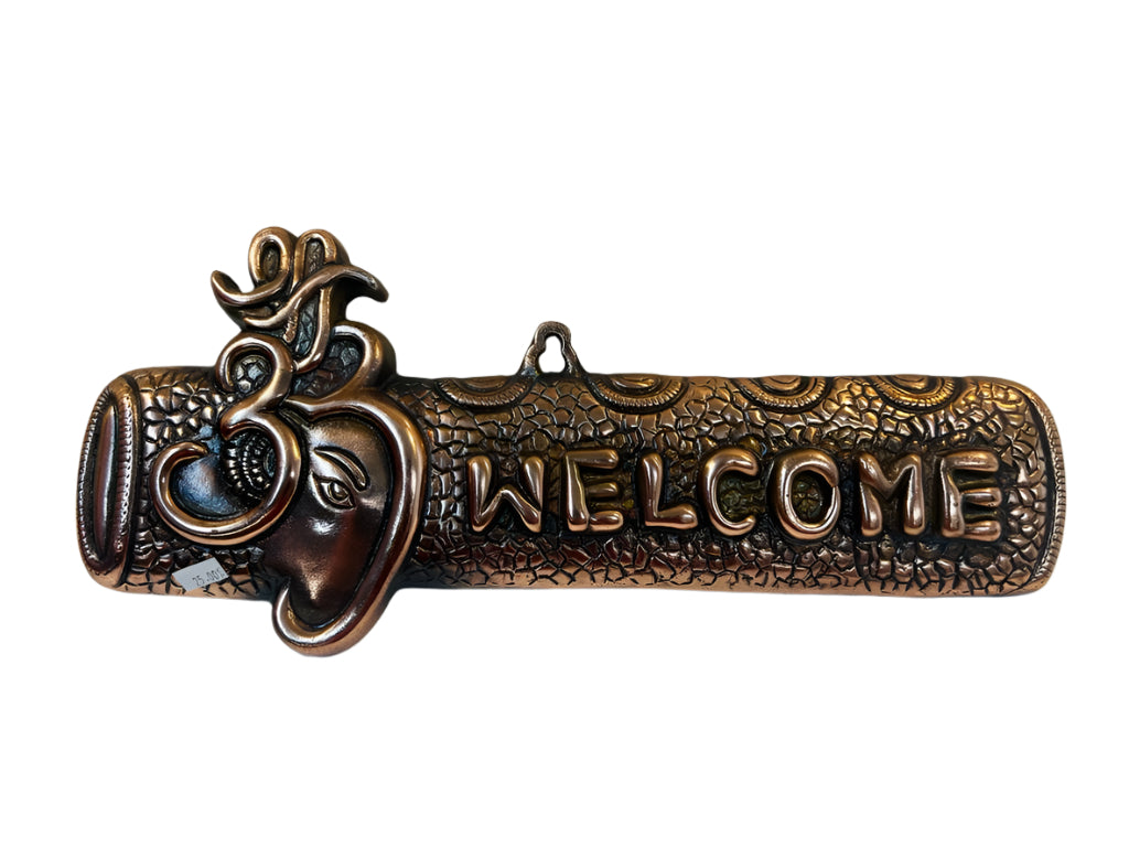 Black Metal Wall Hangings Statues