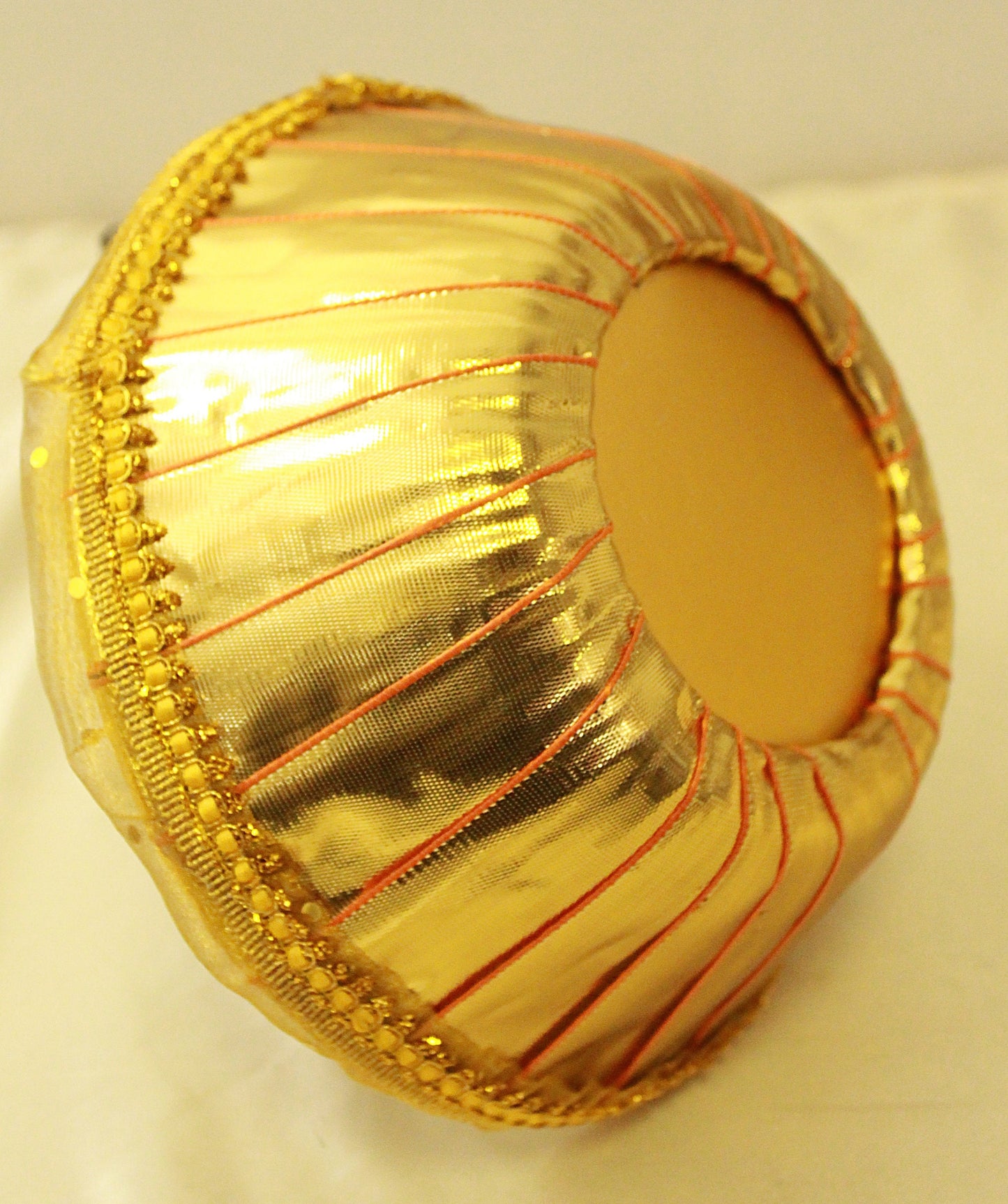 Golden Round Tokri- S050