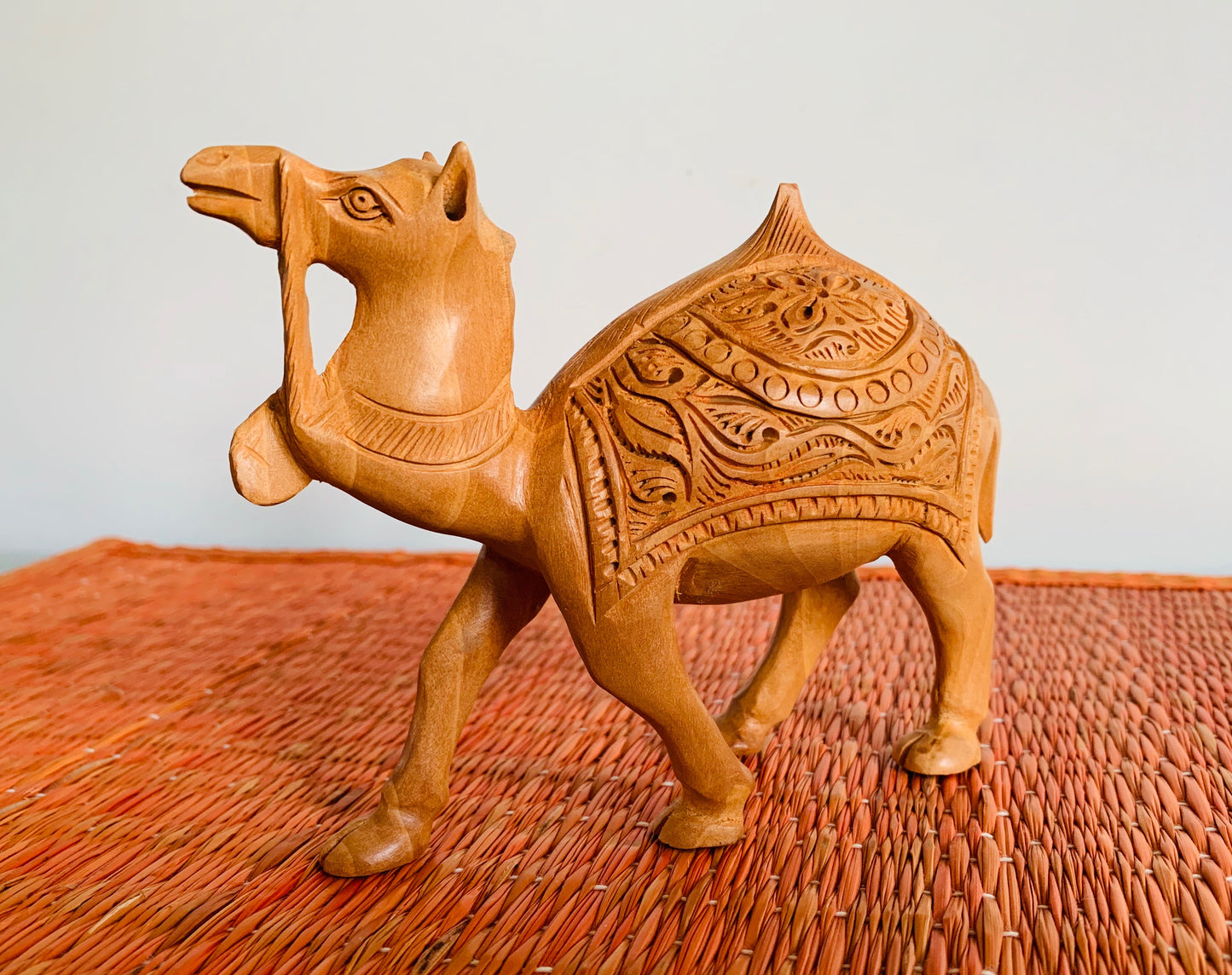 Carved Wooden Camel Figuring Home Decor Showpiece